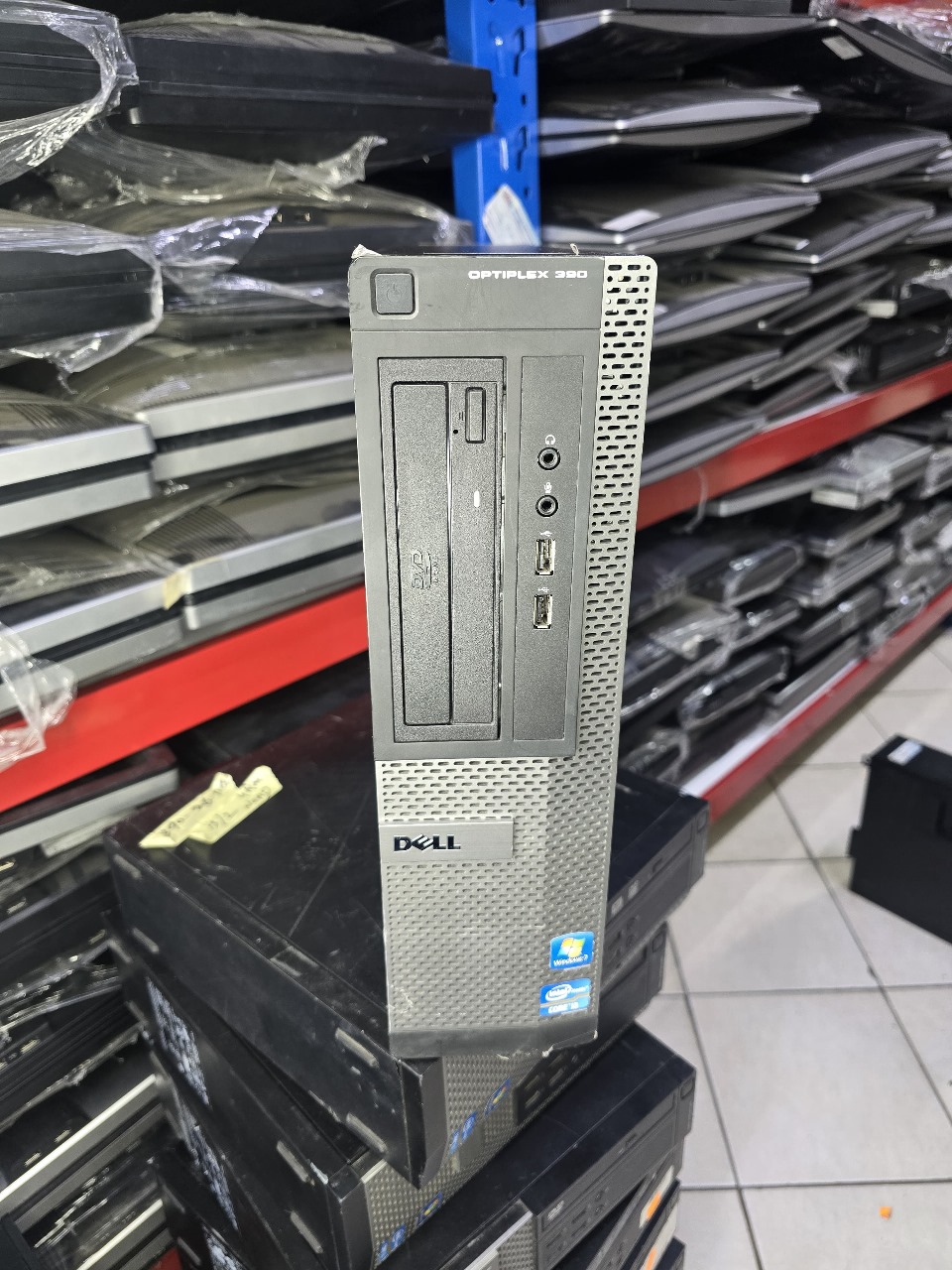 61e40e04-a46b-430c-8972-184456f10f34 DELL OPTPLEX CORE I3 4GB RAM 500 GB HDD - Image 1