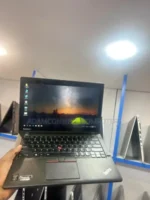 LENOVO X250 8GB Intel i5 SSD 256GB