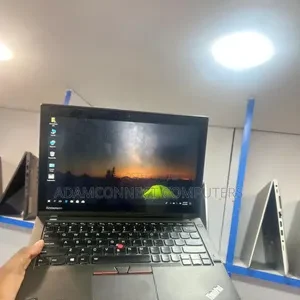 LENOVO X250 8GB Intel i5 SSD 256GB